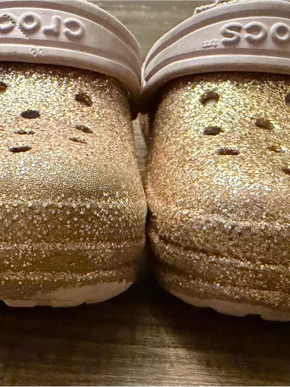 Crocs Kids Classic Glitter Clog - Rose Gold